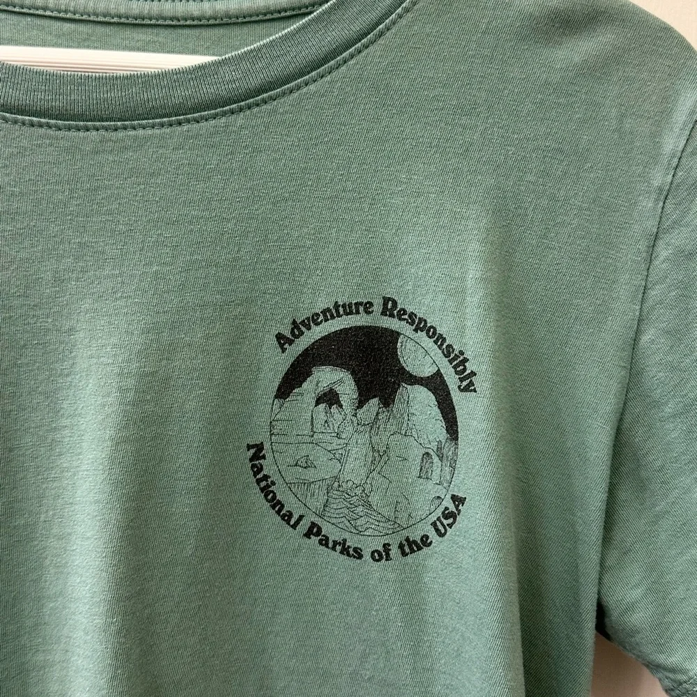 💫Parks Project Women’s National Parks Fill In Boxy Tee, XS, Gently Worn! - Picture 3 of 8